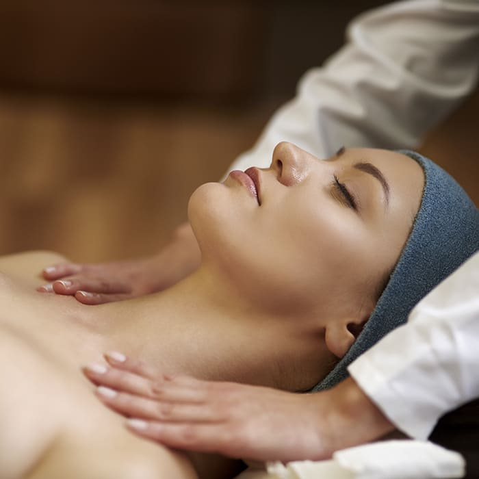 D Nails Spa Skin care